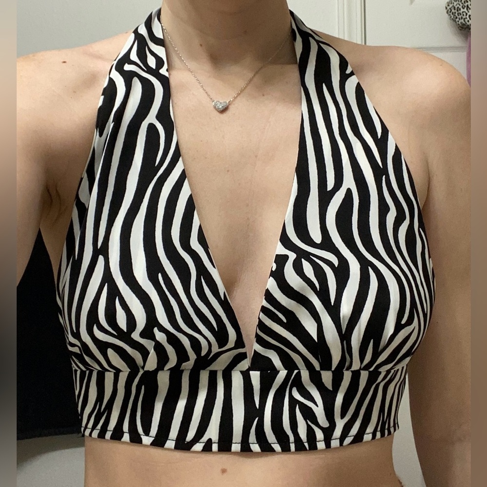 NEVER WORN TOP!
